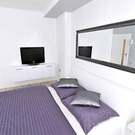 Avax Apartment Liberec Eksteriør billede